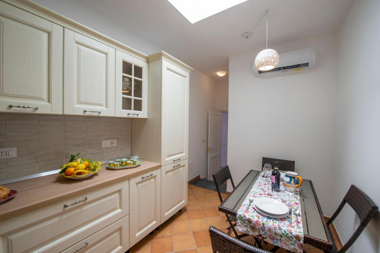 Your Home In The Heart Of Positano - Centralissima ภายนอก รูปภาพ